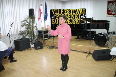Powitanie wszystkich uczestników przez Dyrektor Wiślańskiego Centrum Kultury Marię Bujok